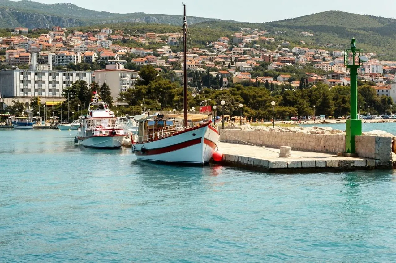Apartment In Crikvenica With Sea View, Terrace, Air Conditioning, Wifi 4628-56